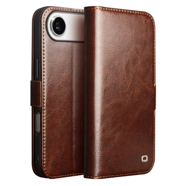 Qialino iPhone 17 Air hoesje - Leren bookcase - Donkerbruin